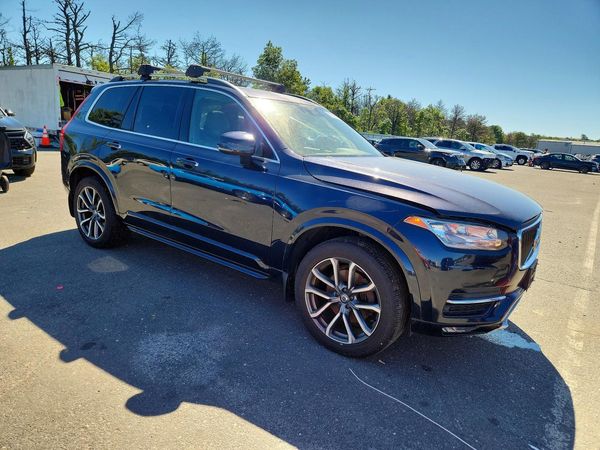 2016 VOLVO XC90 SV42 Momentum