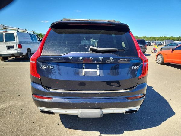 2016 VOLVO XC90 SV42 Momentum
