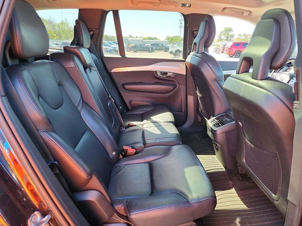 2016 VOLVO XC90 SV42 Momentum