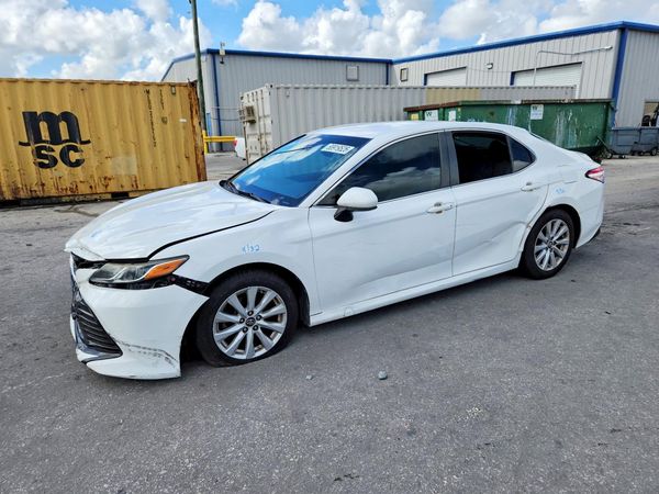 2018 TOYOTA CAMRY L/LE/SE/XLE