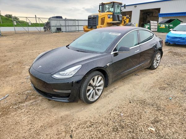 2018 TESLA MODEL 3 — Front 3/4
