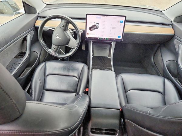 2018 TESLA MODEL 3 — CKPT