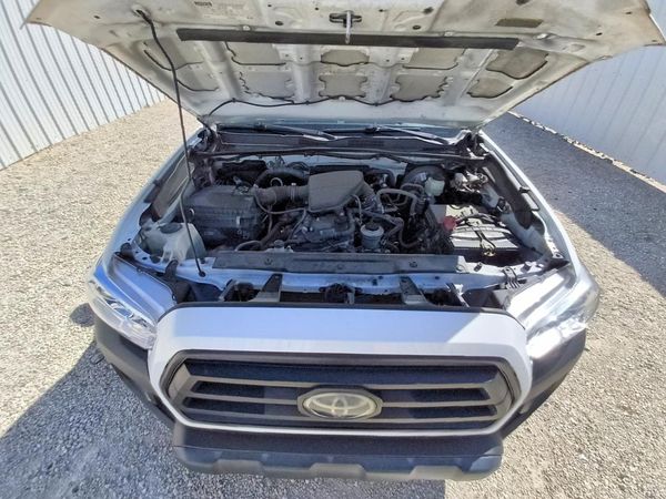 2022 TOYOTA TACOMA SR5 — Engine bay