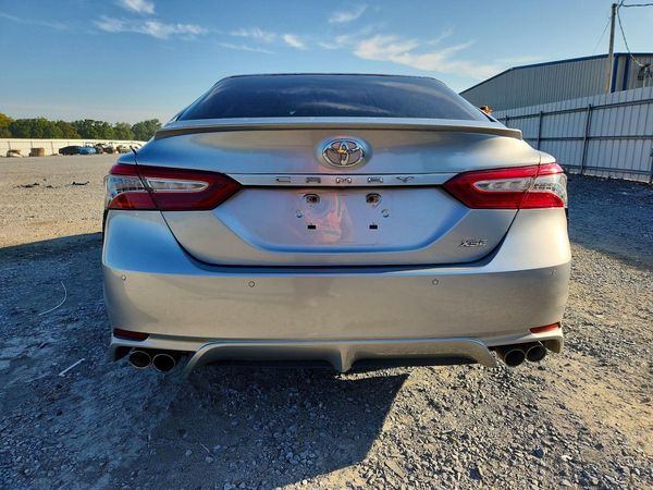 2018 TOYOTA CAMRY XSE