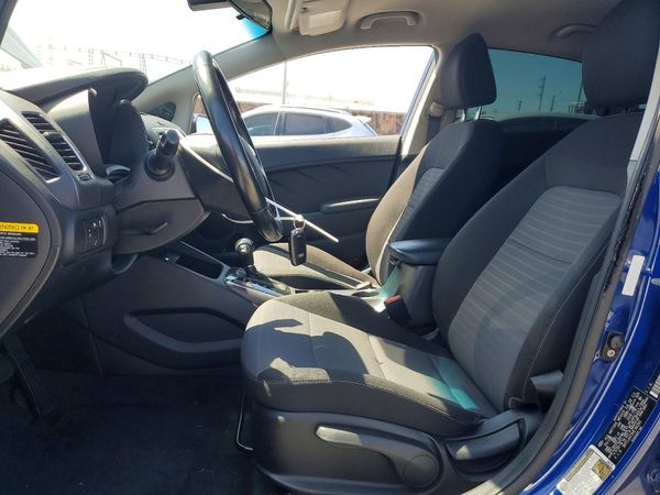 2017 KIA FORTE LX Popular, S