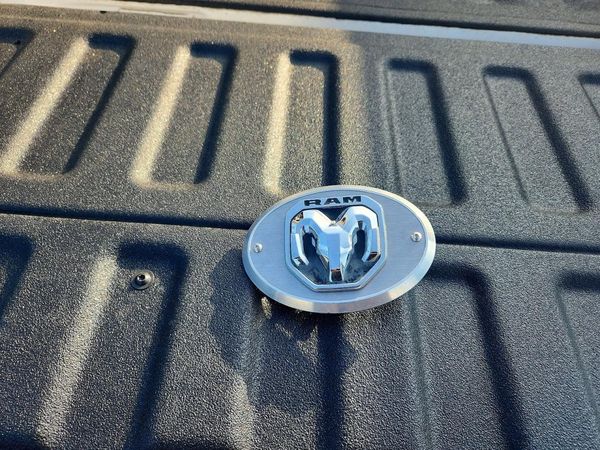 2019 RAM 1500 — LOOS