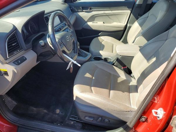 2017 HYUNDAI ELANTRA — DENT