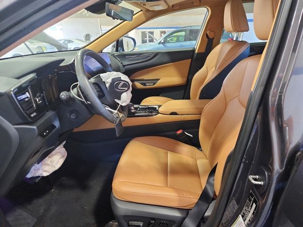 2023 LEXUS NX — DENT