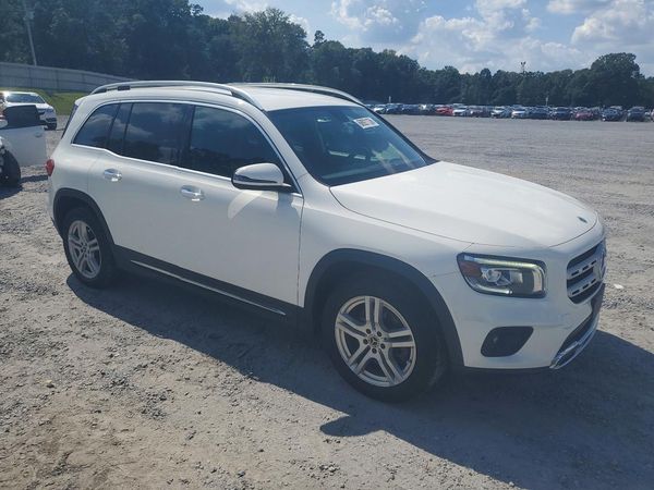 2021 MERCEDES-BENZ GLB GLB250-4M — Passenger 3/4