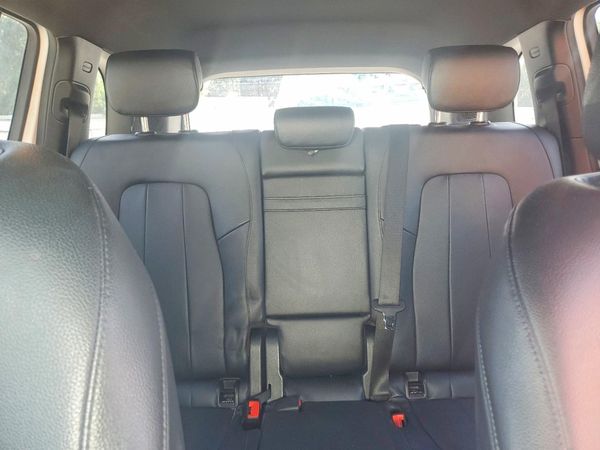 2021 MERCEDES-BENZ GLB GLB250-4M — SUVN