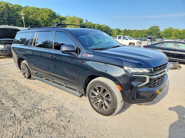 2021 CHEVROLET SUBURBAN Z71 — Passenger 3/4