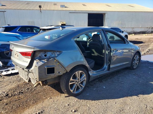 2017 HYUNDAI ELANTRA