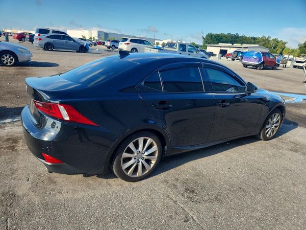 2016 LEXUS IS 200t