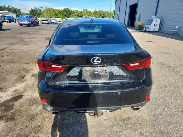 2016 LEXUS IS 200t