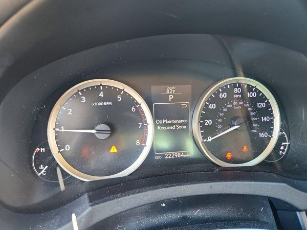 2016 LEXUS IS 200t
