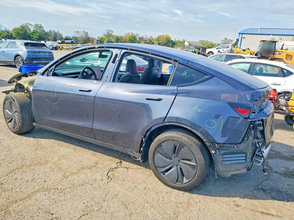 2026 TESLA MODEL Y — DSRA
