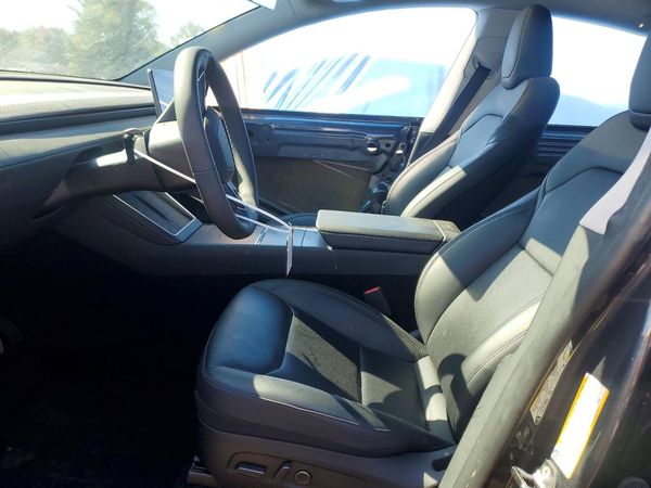 2026 TESLA MODEL Y — DENT