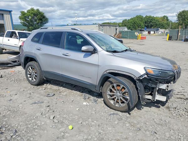 2021 JEEP CHEROKEE Latitude Plus — Passenger 3/4