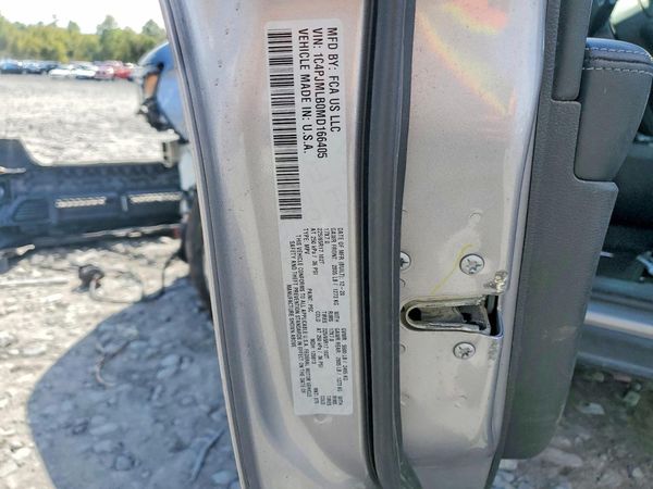 2021 JEEP CHEROKEE Latitude Plus — VINS