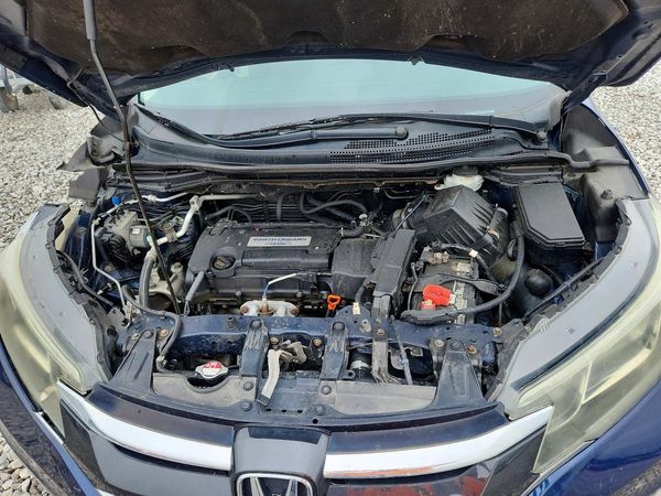 2015 HONDA CRV EX — Engine bay