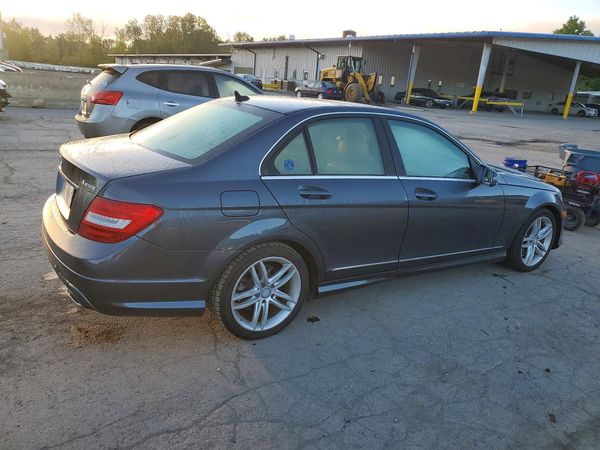 2013 MERCEDES-BENZ C C300