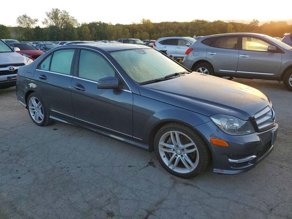 2013 MERCEDES-BENZ C C300
