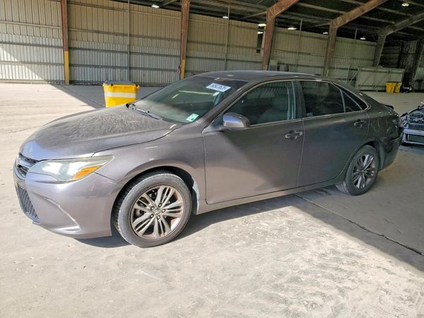 2017 TOYOTA CAMRY