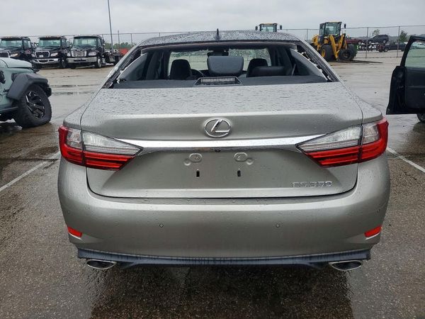 2016 LEXUS ES 350 — DIRR