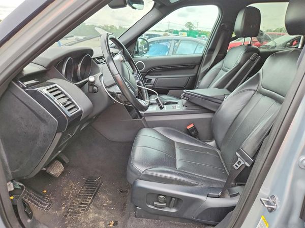 2017 LAND ROVER DISCOVERY SE — DENT