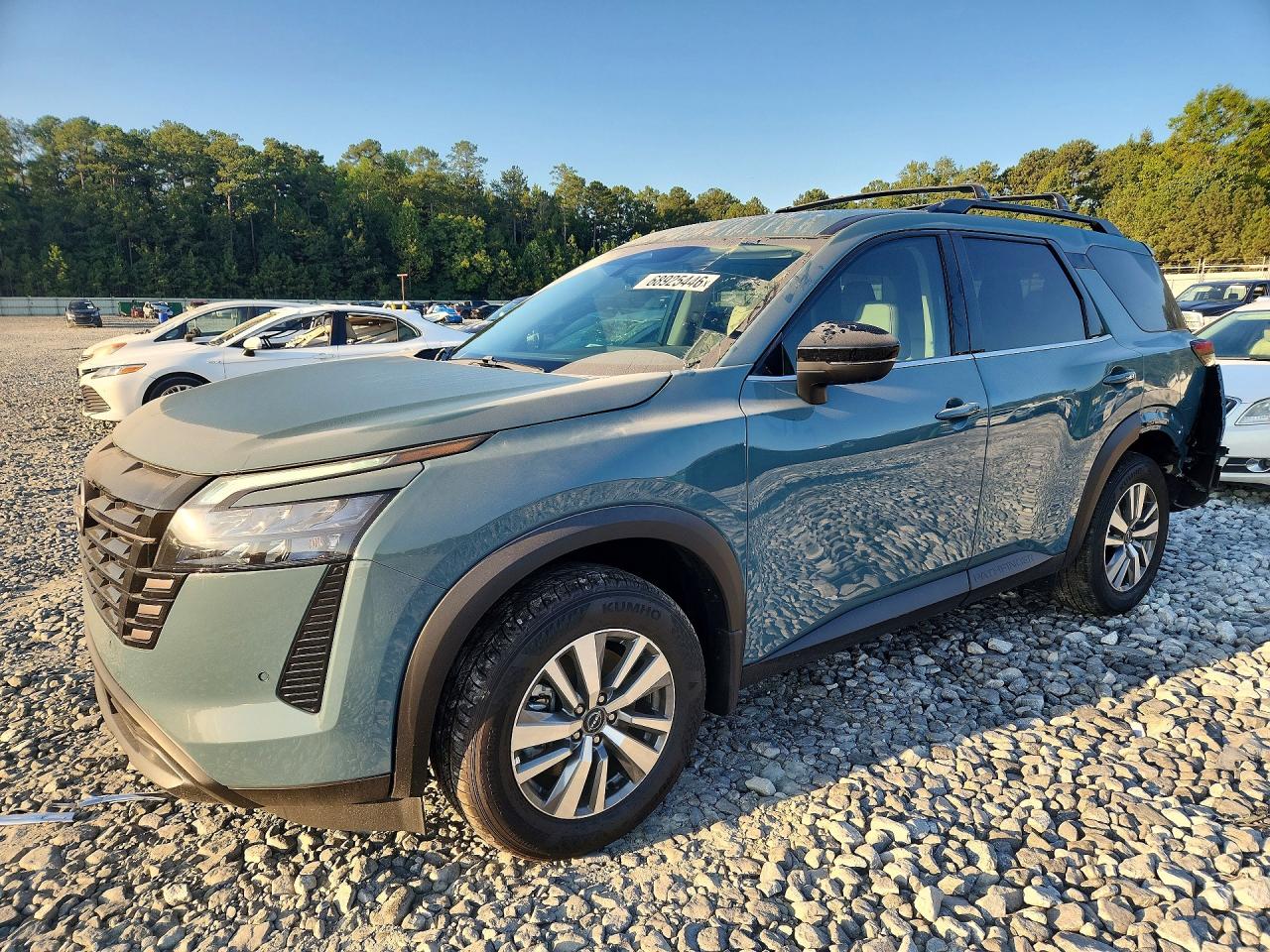 2026 NISSAN PATHFINDER — Front 3/4
