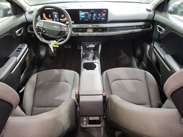 2026 KIA K4 LX, LXS