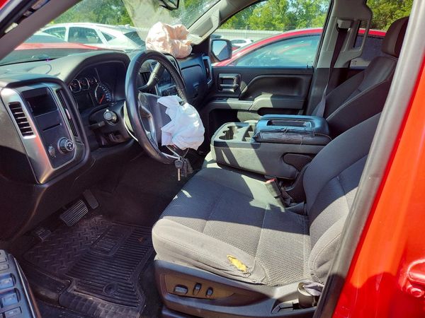 2017 CHEVROLET SILVERADO LT — DENT