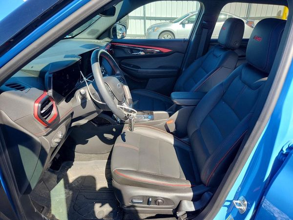 2024 CHEVROLET TRAILBLAZER RS — DENT