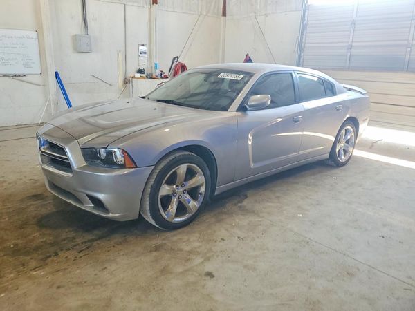 2014 DODGE CHARGER SXT — Front 3/4