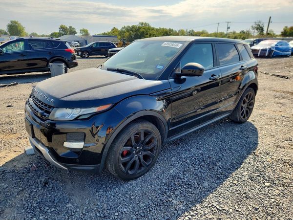 2014 LAND ROVER RANGEROVER Dynamic Premium — Front 3/4