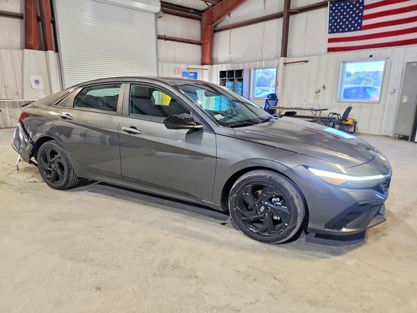 2026 HYUNDAI ELANTRA — Passenger 3/4