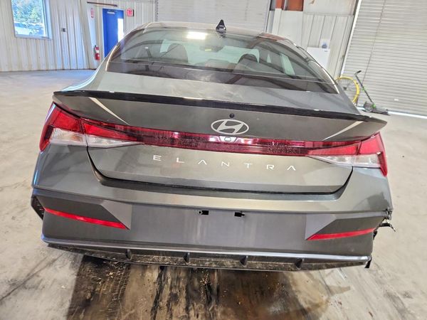2026 HYUNDAI ELANTRA — DIRR