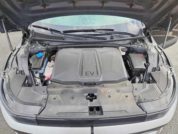 2026 HYUNDAI IONIQ SEL — Engine bay