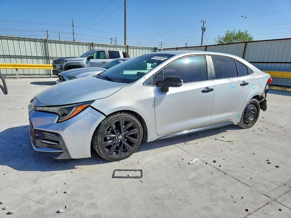 2020 TOYOTA COROLLA — Front 3/4