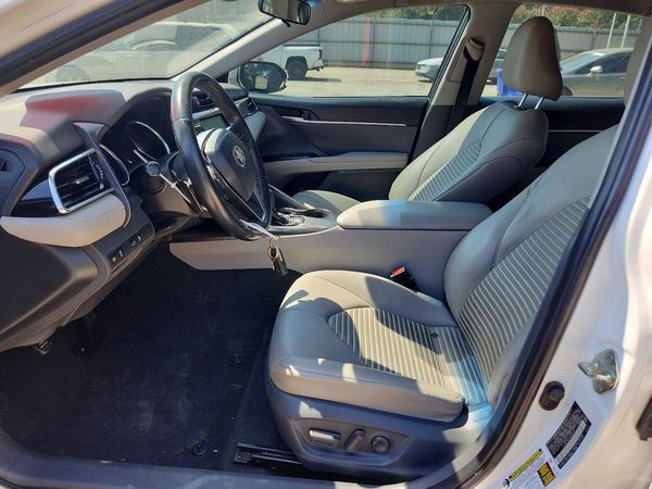 2018 TOYOTA CAMRY L/LE/SE/XLE — DENT