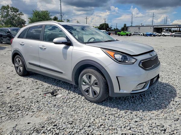2019 KIA NIRO — Passenger 3/4