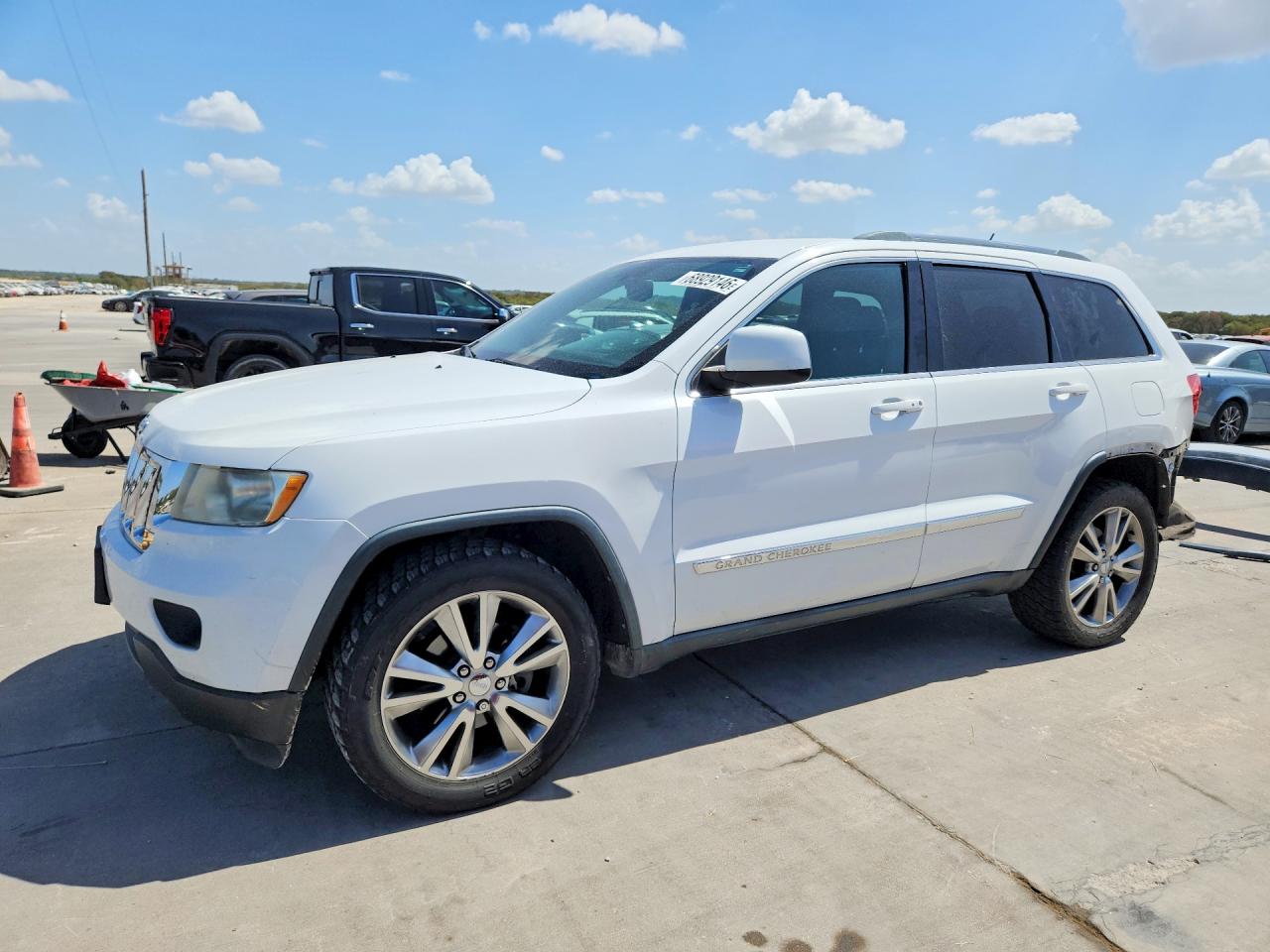 2013 JEEP CHEROKEE Laredo