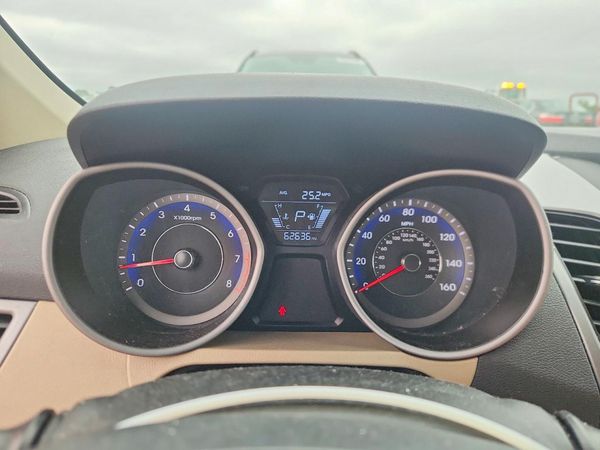 2016 HYUNDAI ELANTRA — ODOM