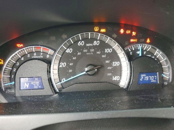 2014 TOYOTA CAMRY — ODOM
