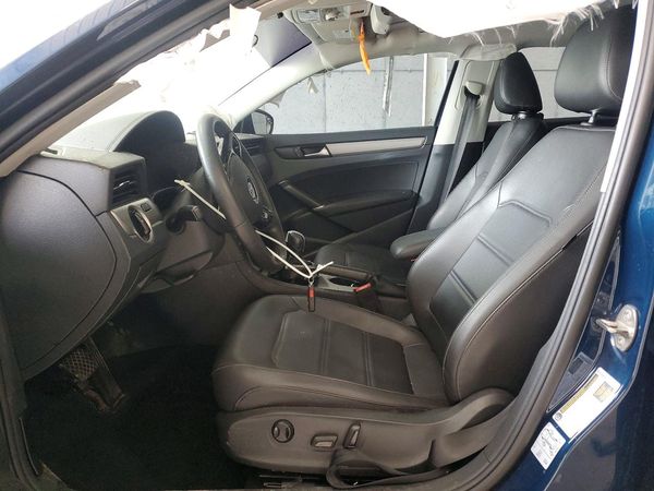 2022 VOLKSWAGEN PASSAT SE — DENT
