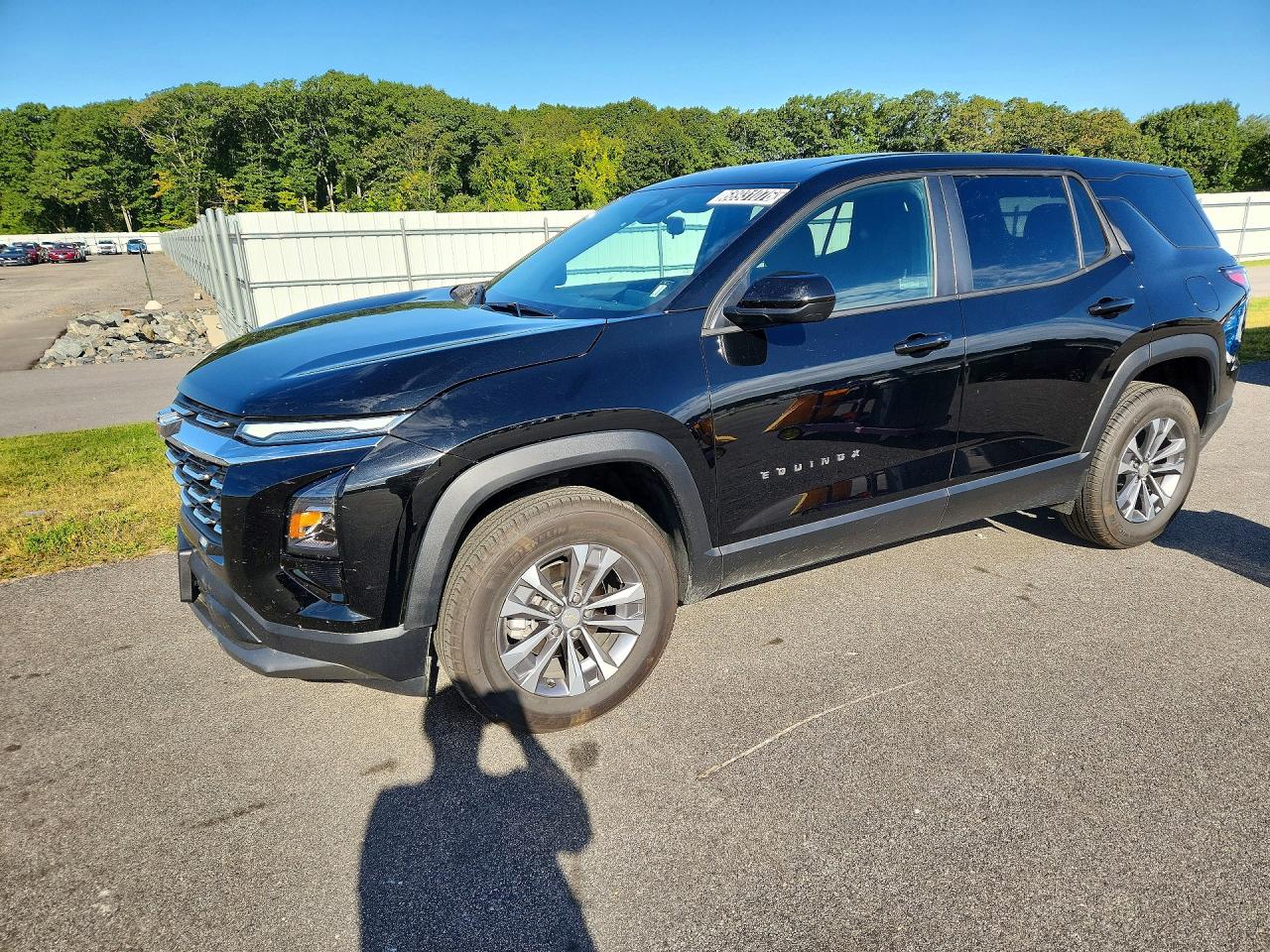 2026 CHEVROLET EQUINOX 2LT — Front 3/4