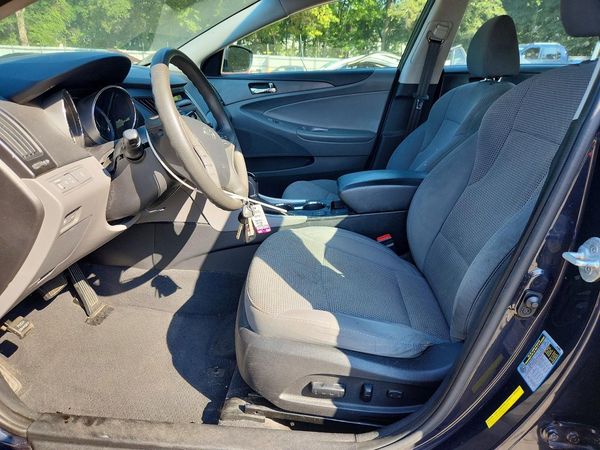 2014 HYUNDAI SONATA GLS/ GLS Popular — DENT
