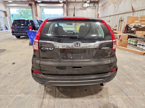 2015 HONDA CRV LX