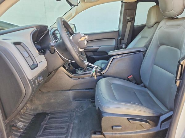 2017 CHEVROLET COLORADO Work Truck — DENT