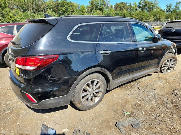 2017 HYUNDAI SANTA FE GI